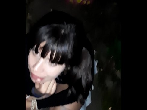 ❤️ 在街上膨胀的阴茎，以换取糖果 ☑ Just porn❤